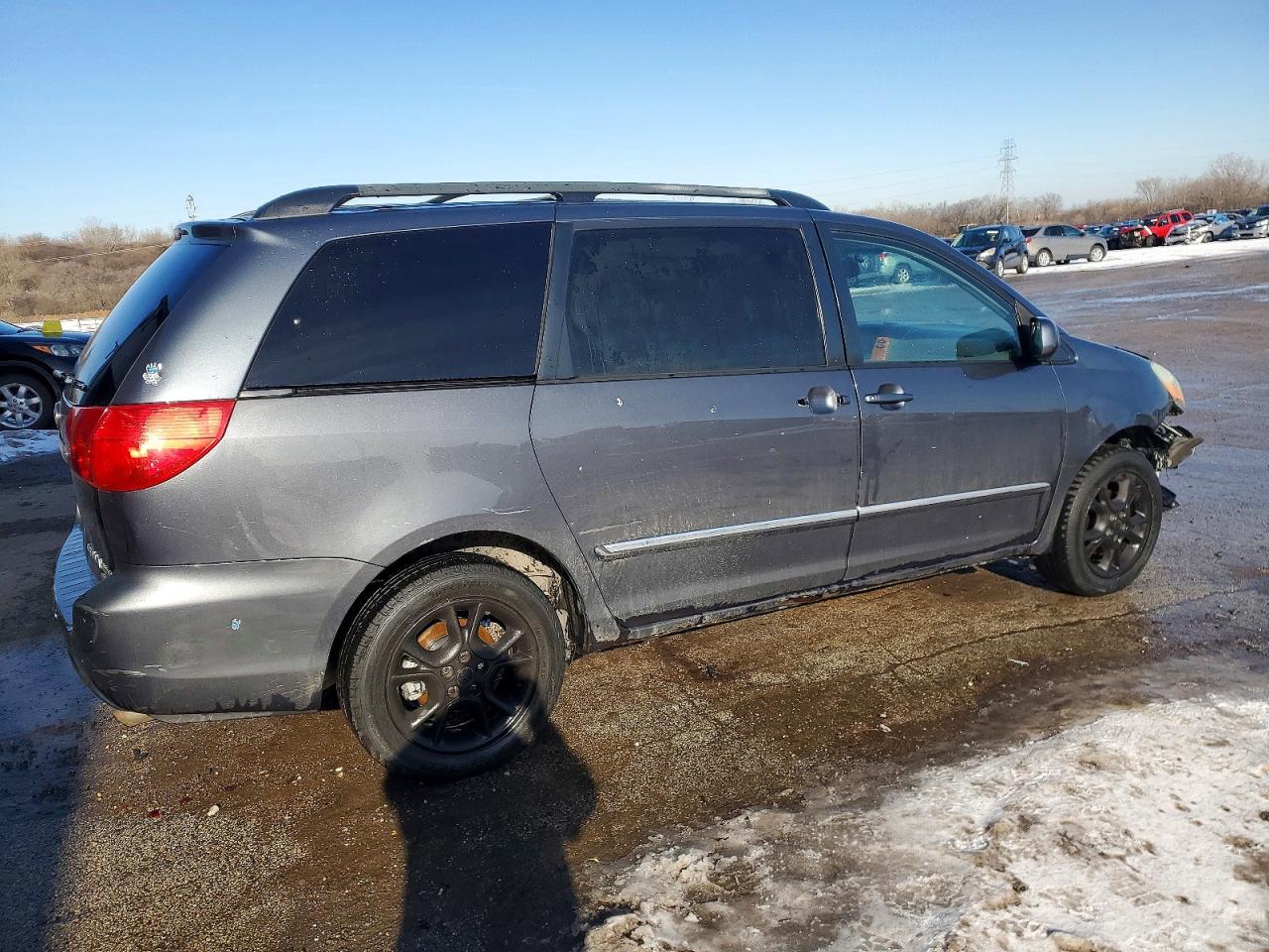 2006 TOYOTA SIENNA XLE photo 3