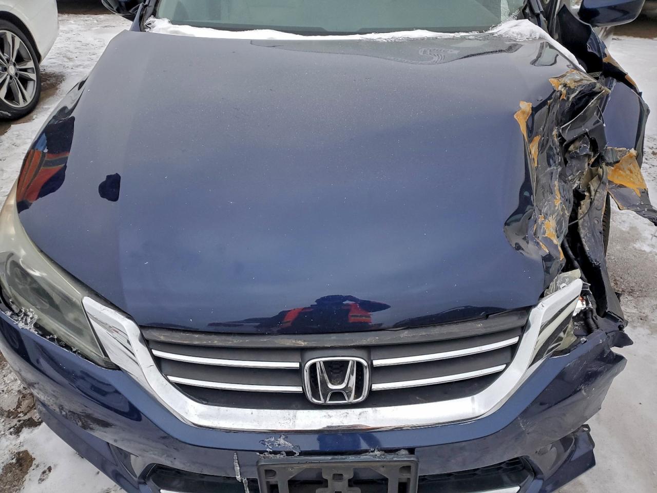 2014 HONDA ACCORD LX photo 11