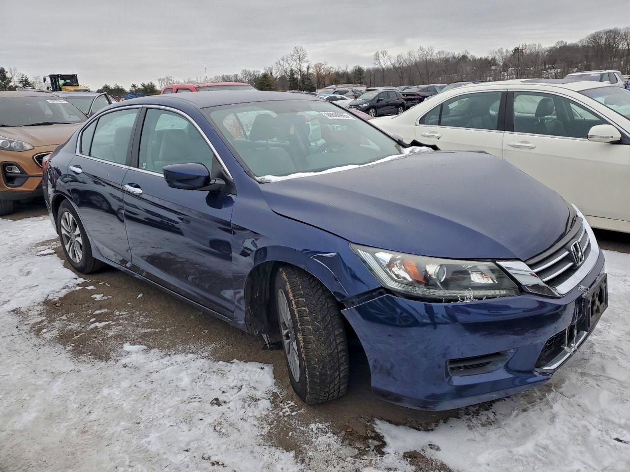2014 HONDA ACCORD LX photo 4