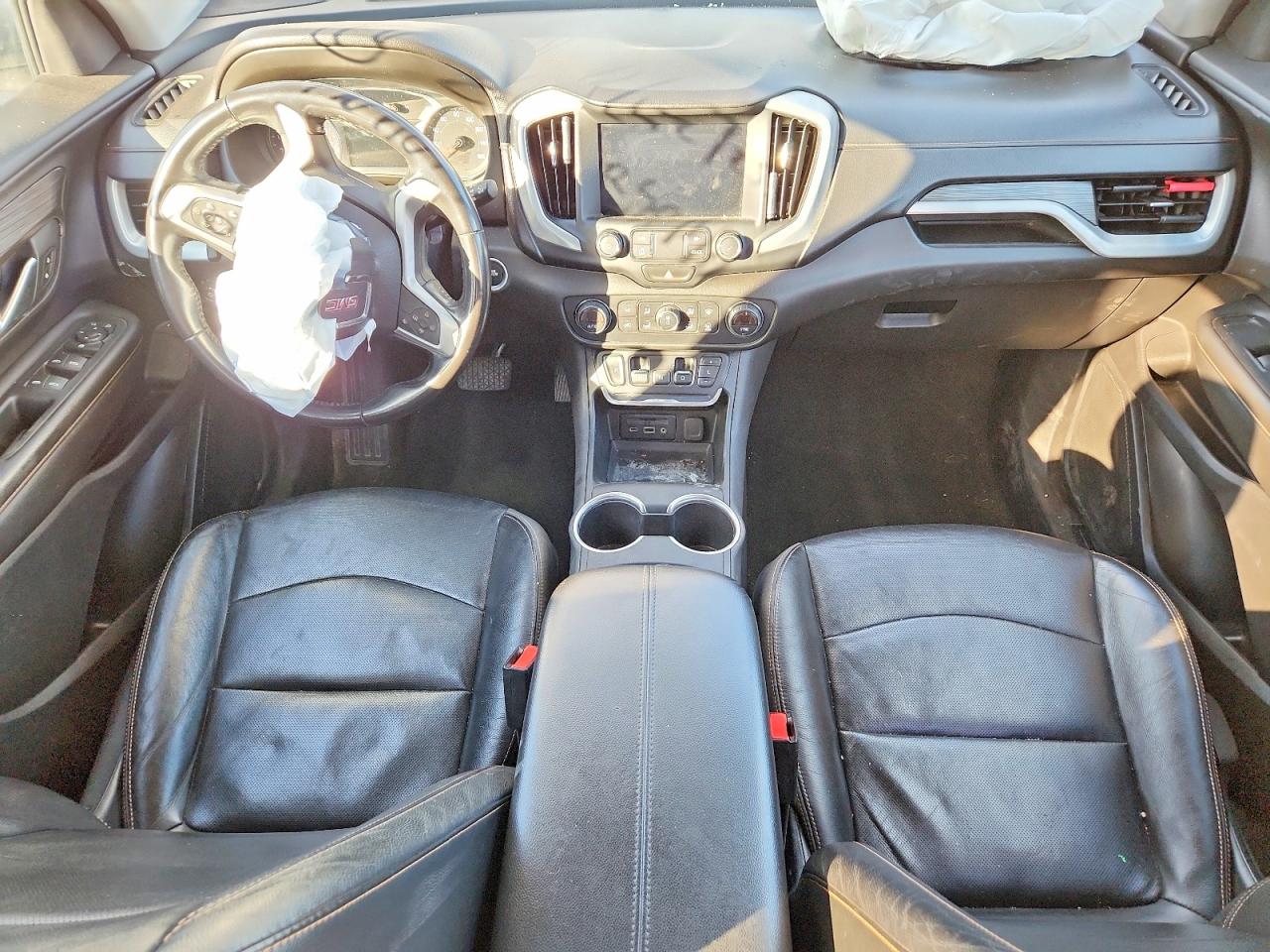 2020 GMC TERRAIN SLT photo 22