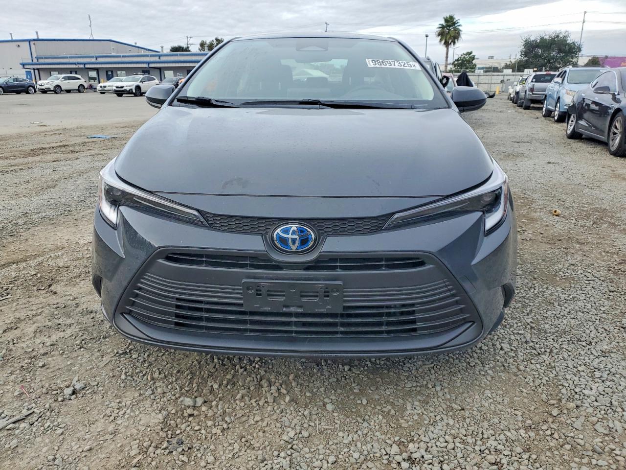 2025 TOYOTA COROLLA LE photo 5