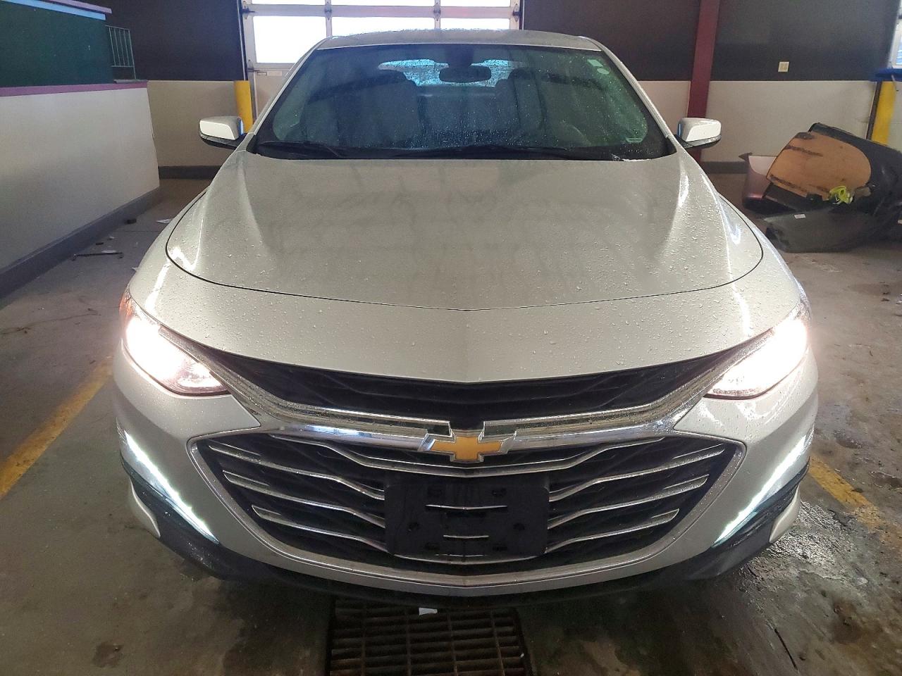 2022 CHEVROLET MALIBU LT photo 9