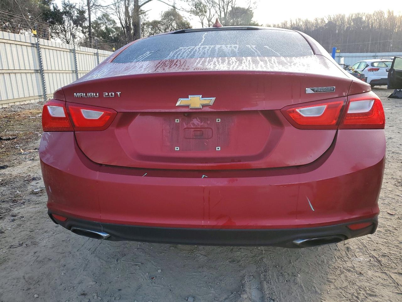 2018 CHEVROLET MALIBU PREMIER photo 6