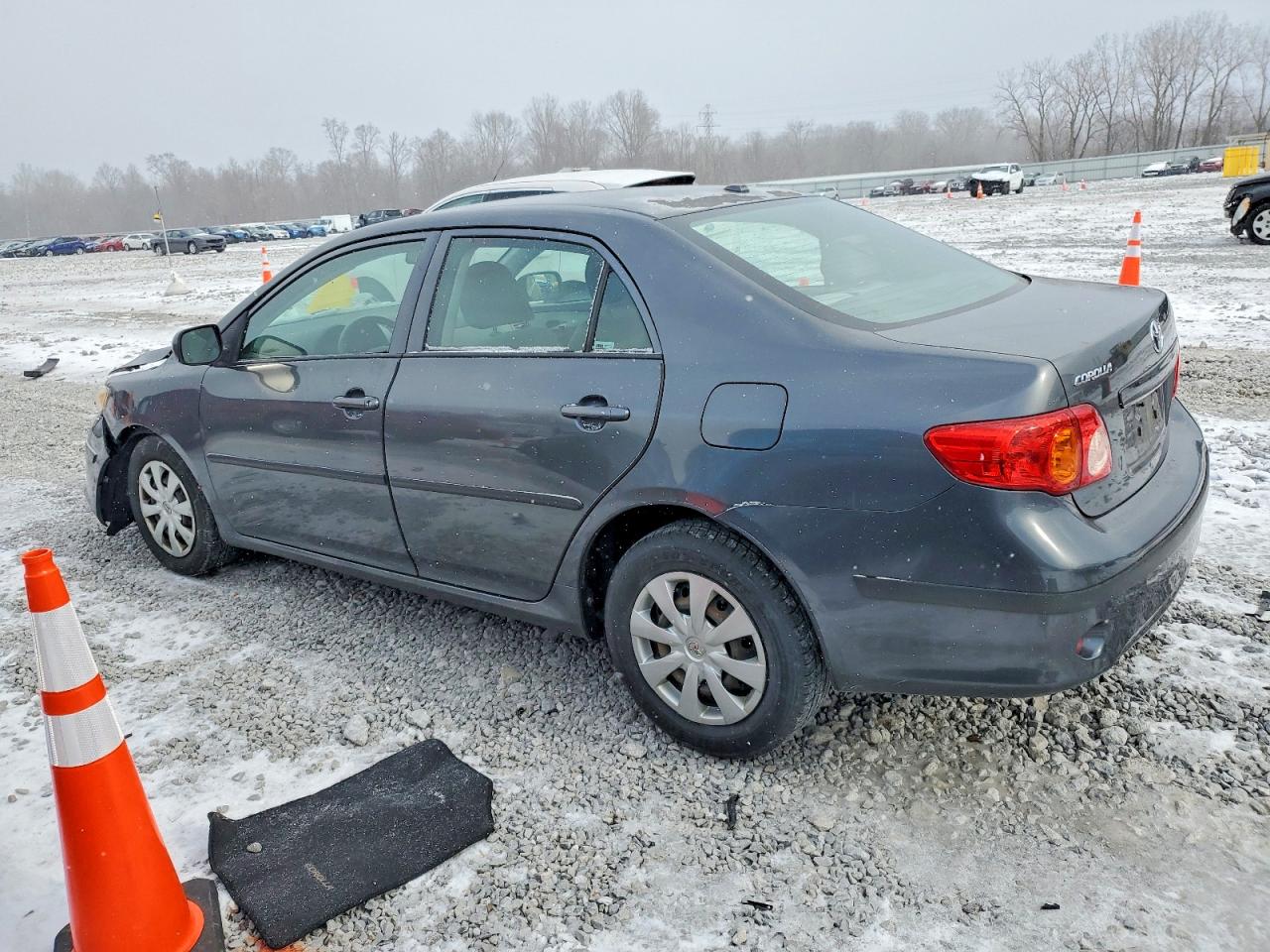 2010 TOYOTA COROLLA BASE photo 2