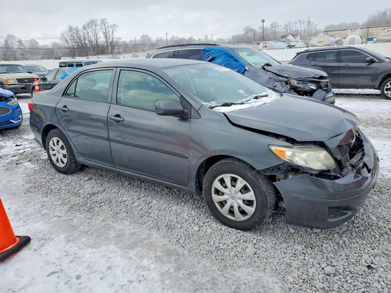 2010 TOYOTA COROLLA BASE photo 4