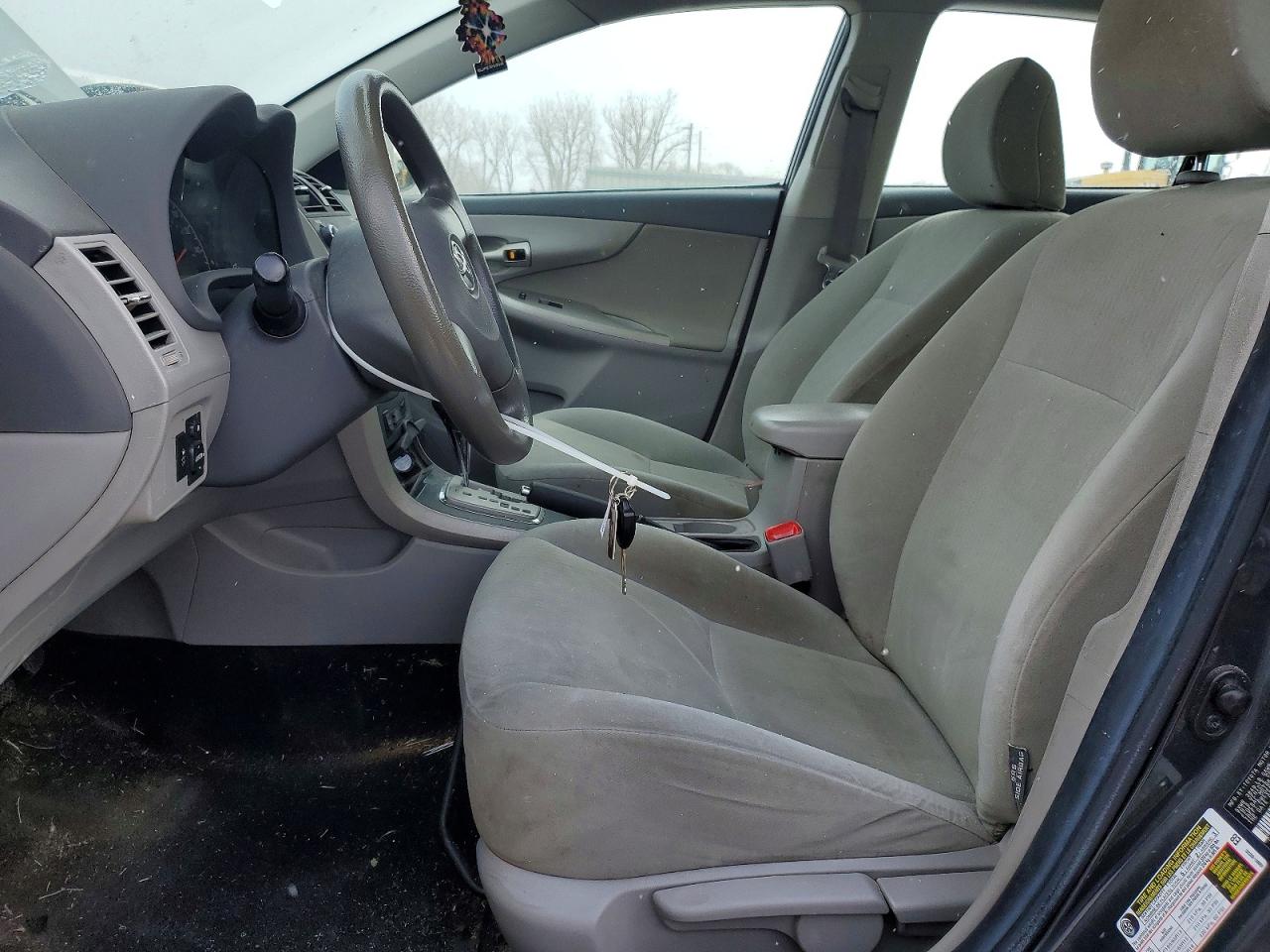2010 TOYOTA COROLLA BASE photo 7