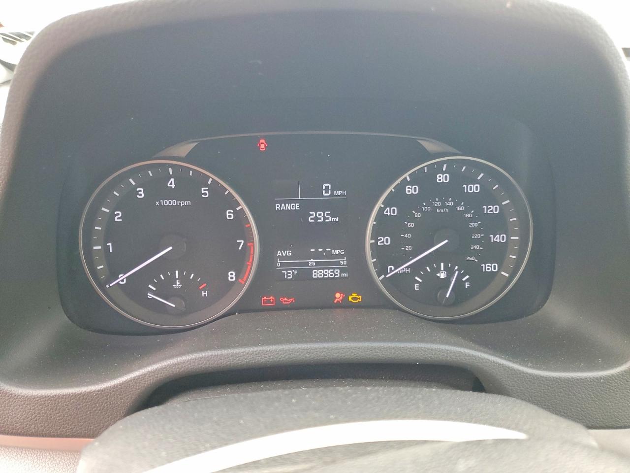 2018 HYUNDAI ELANTRA SE photo 9