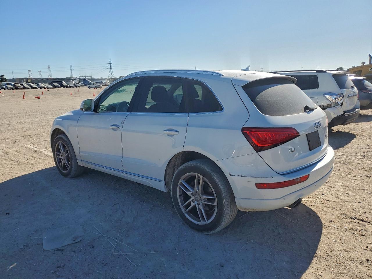 2015 AUDI Q5 PREMIUM PLUS photo 2