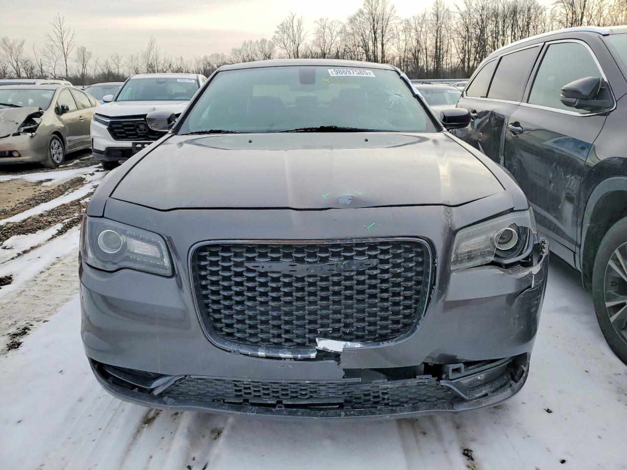 2019 CHRYSLER 300 S photo 5