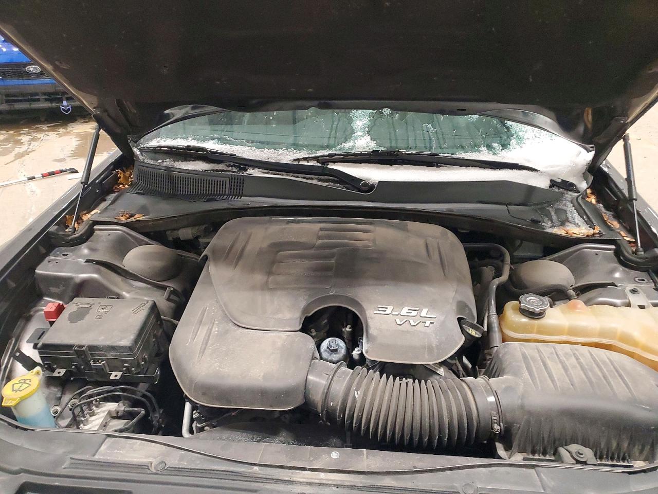 2019 CHRYSLER 300 S photo 11
