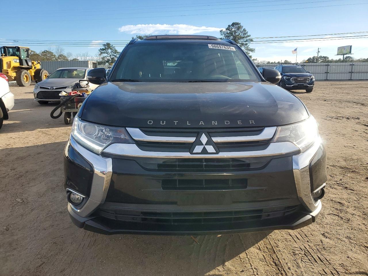 2018 MITSUBISHI OUTLANDER SE photo 5