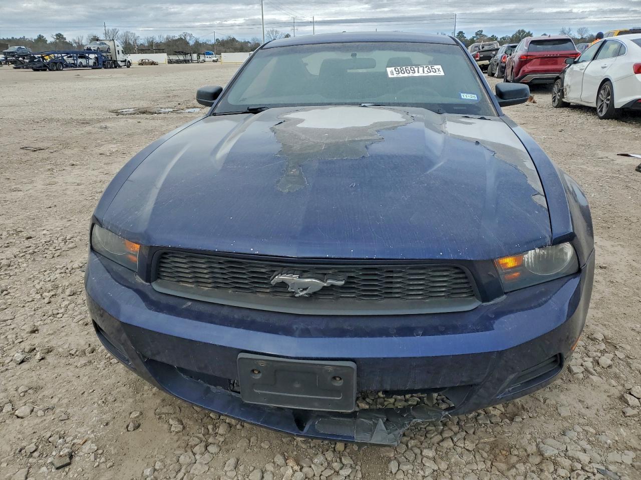 2012 FORD MUSTANG photo 5