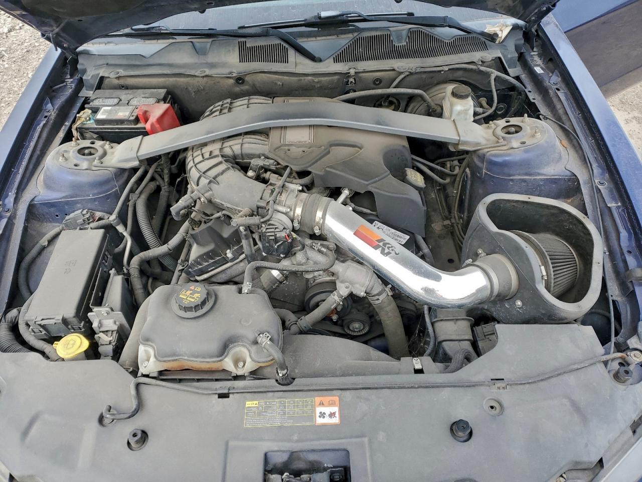 2012 FORD MUSTANG photo 11
