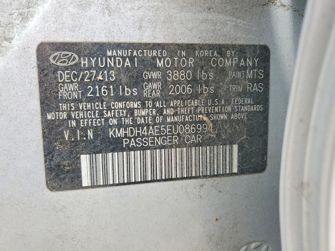 2014 HYUNDAI ELANTRA SE photo 12