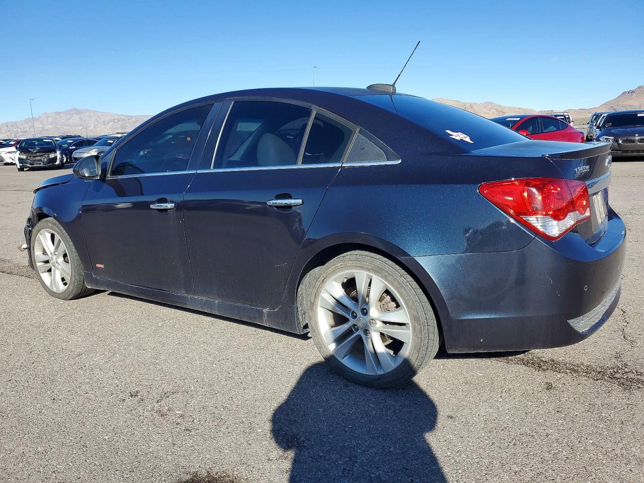 2015 CHEVROLET CRUZE LTZ photo 2