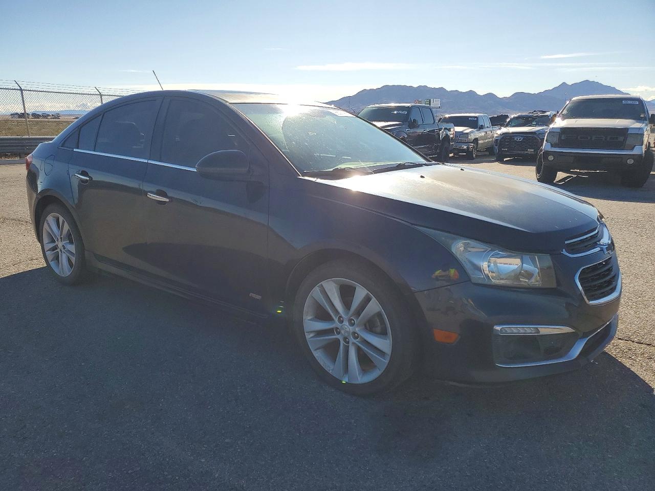 2015 CHEVROLET CRUZE LTZ photo 4