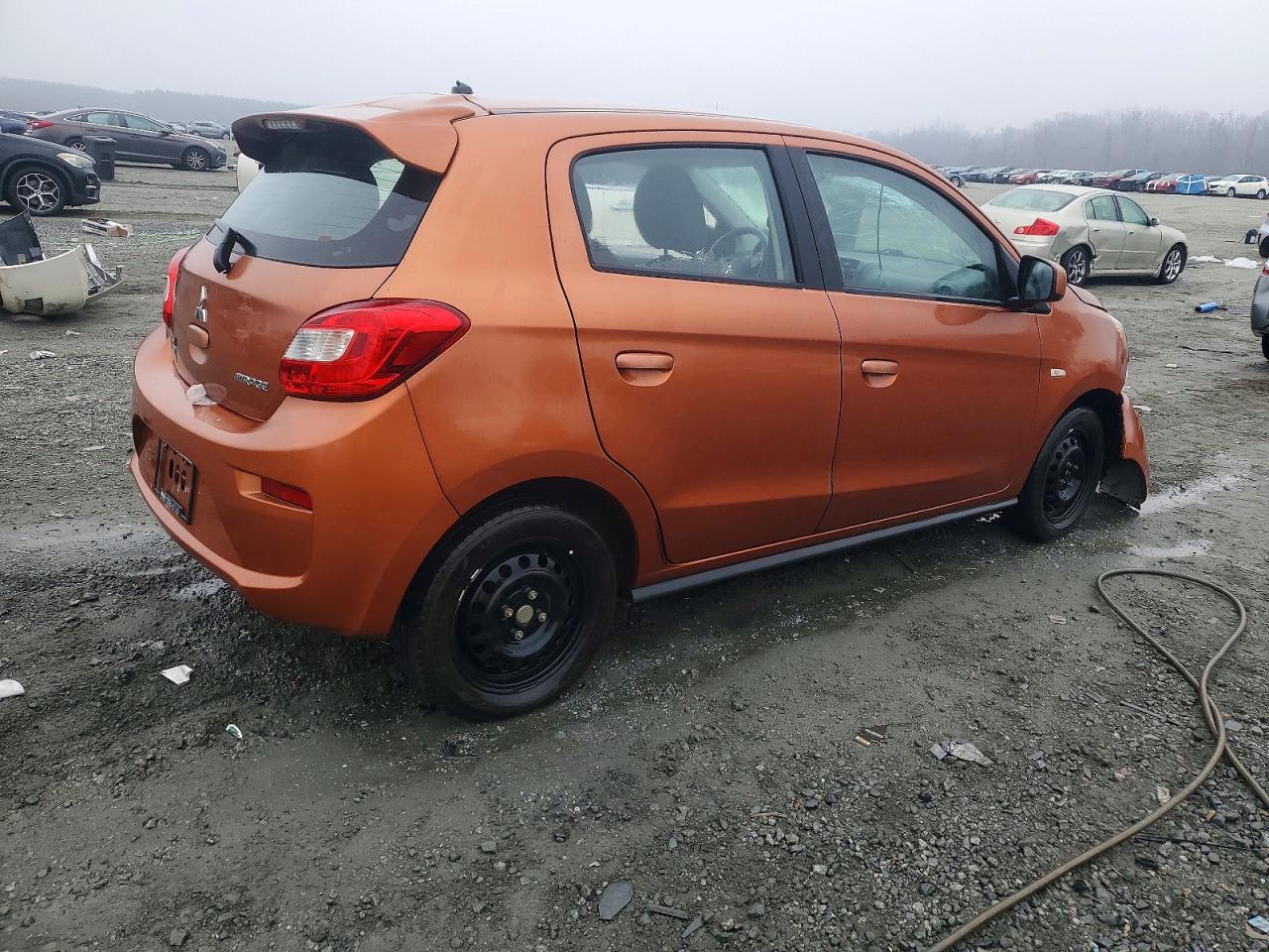 2017 MITSUBISHI MIRAGE ES photo 3