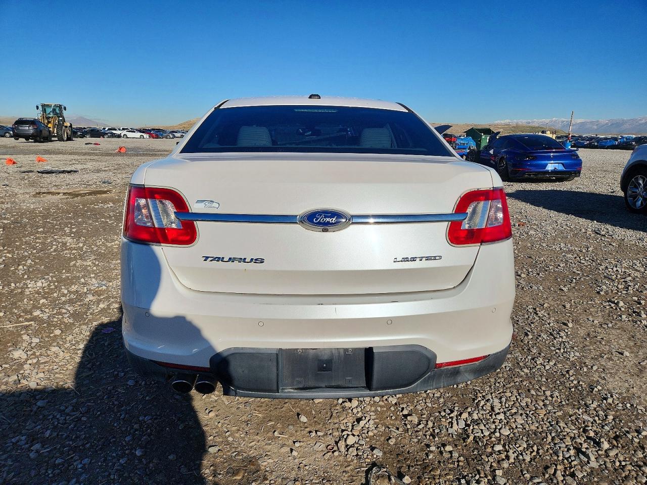 2012 FORD TAURUS LIMITED photo 6
