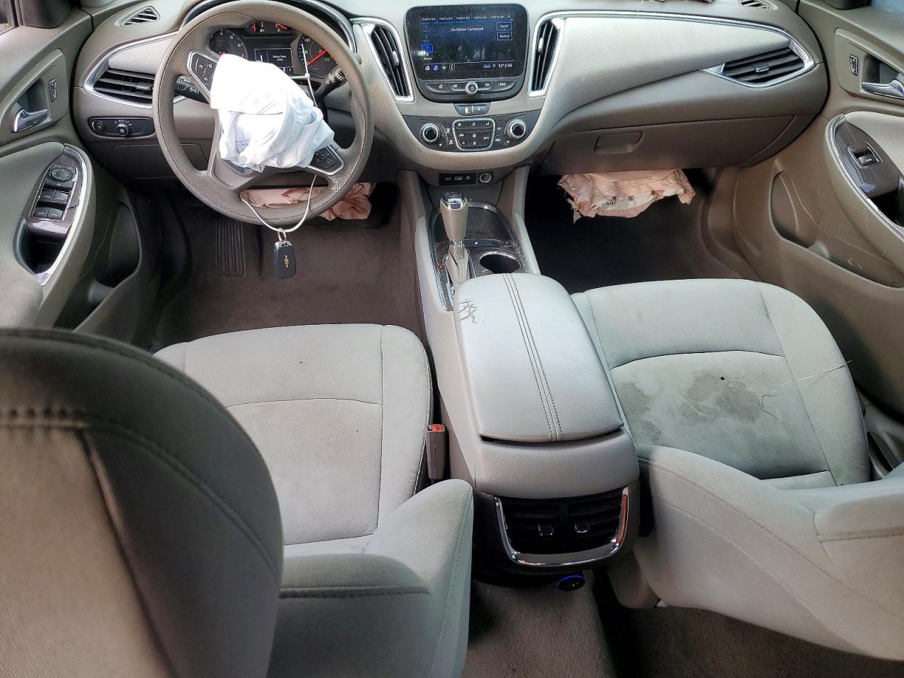 2020 CHEVROLET MALIBU LT photo 8