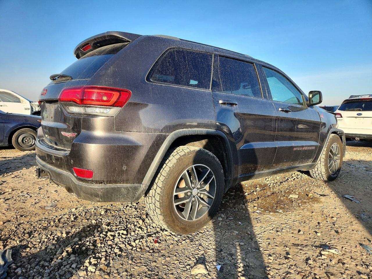2018 JEEP GRAND CHEROKEE TRAILHAWK photo 3