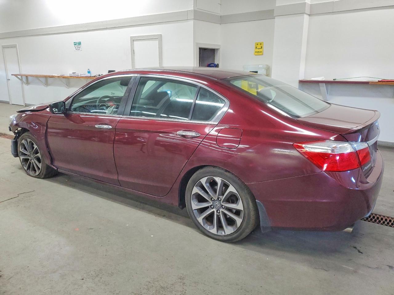 2013 HONDA ACCORD SPORT photo 2