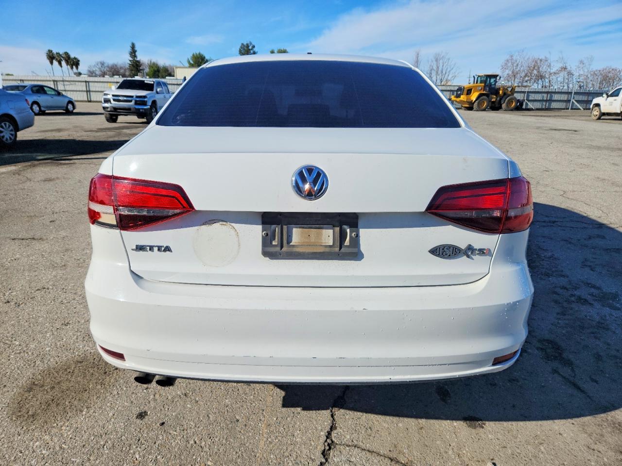 2016 VOLKSWAGEN JETTA S photo 6