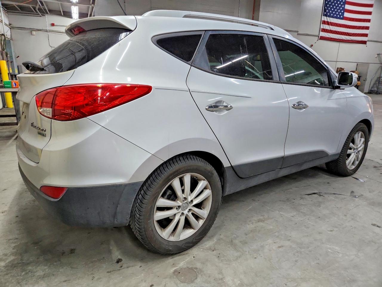 2012 HYUNDAI TUCSON GLS photo 3