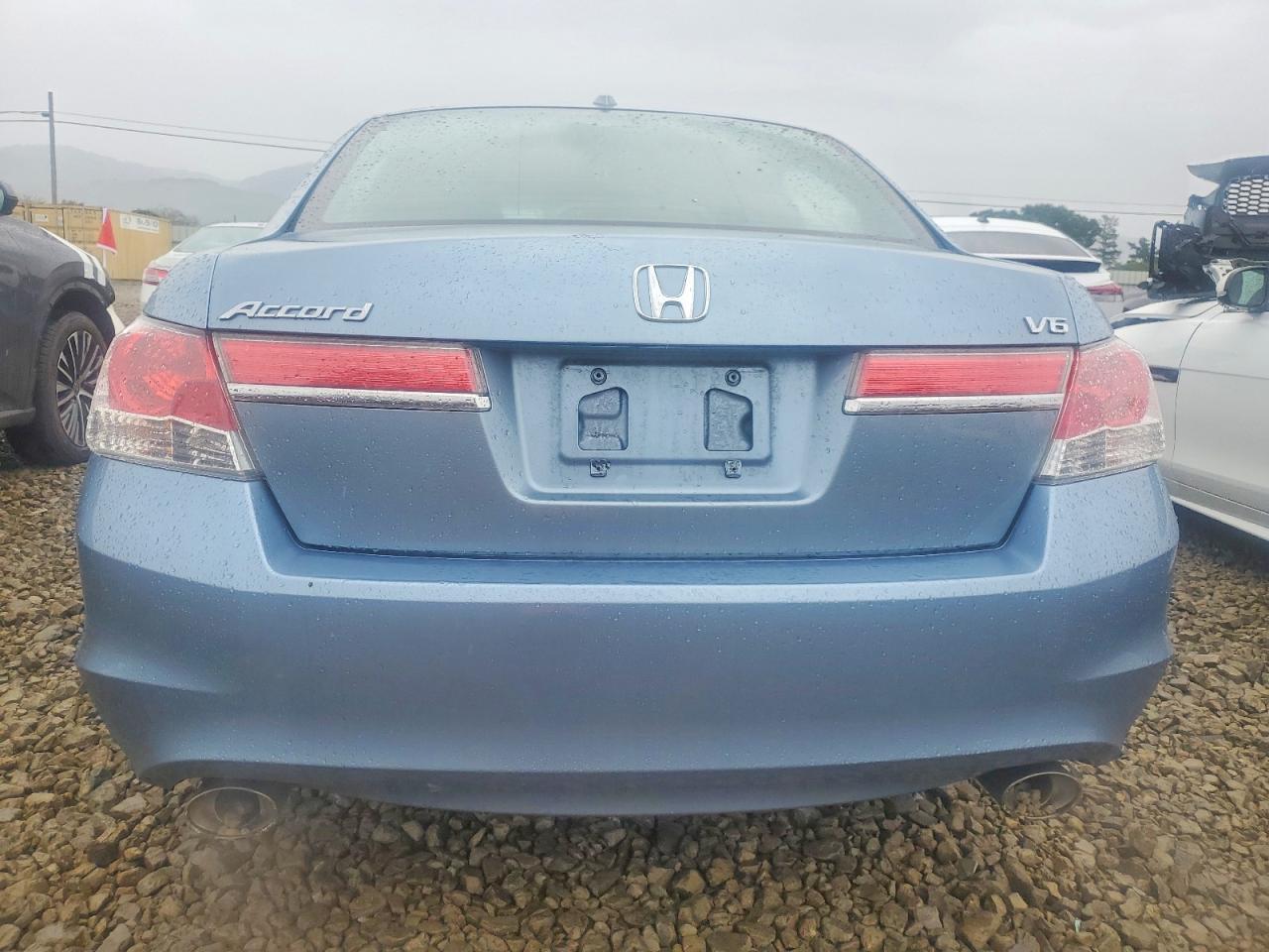 2011 HONDA ACCORD EXL photo 6
