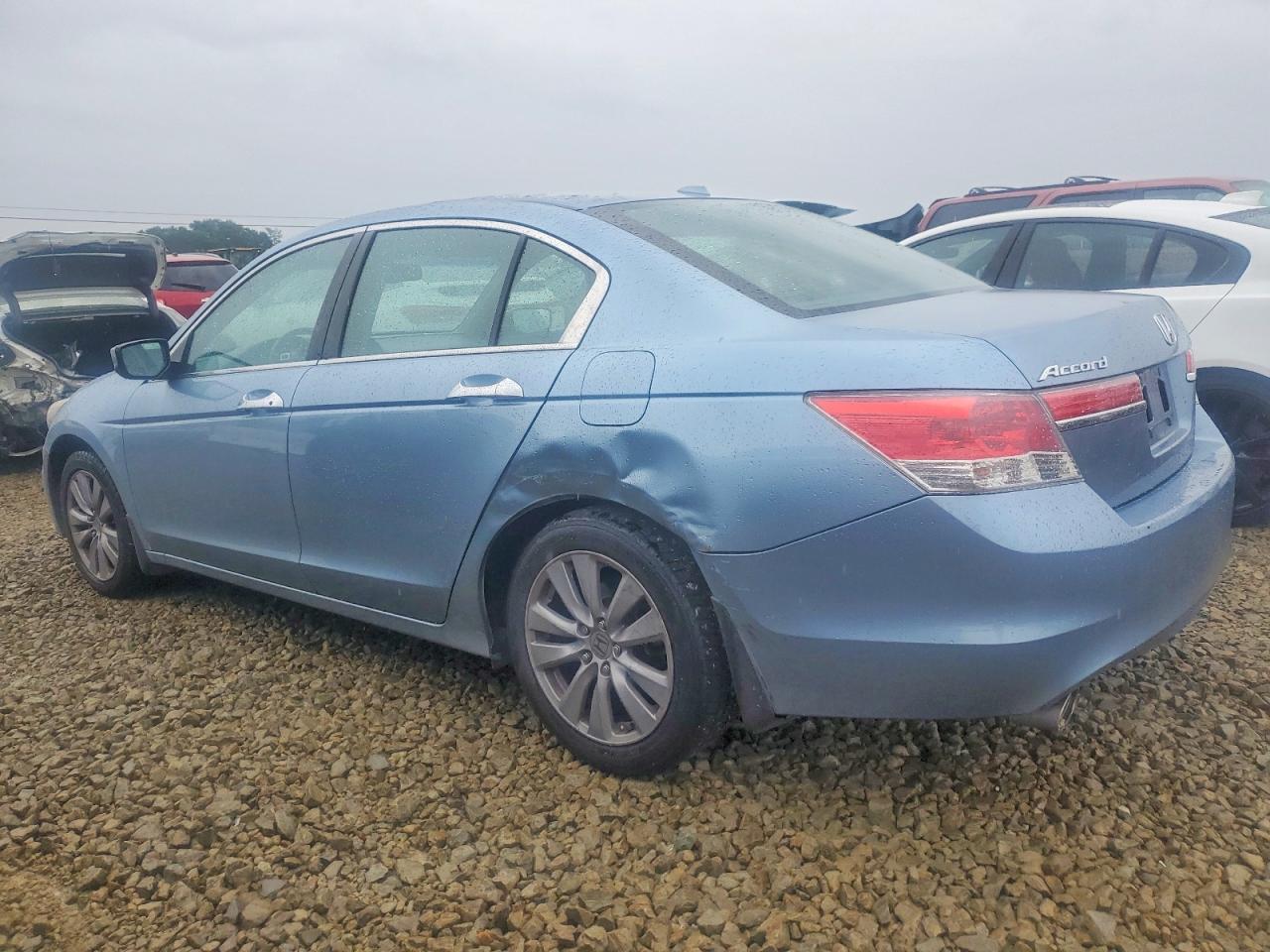 2011 HONDA ACCORD EXL photo 2