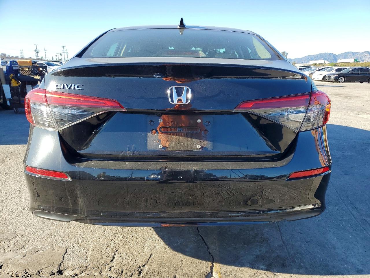 2022 HONDA CIVIC LX photo 6