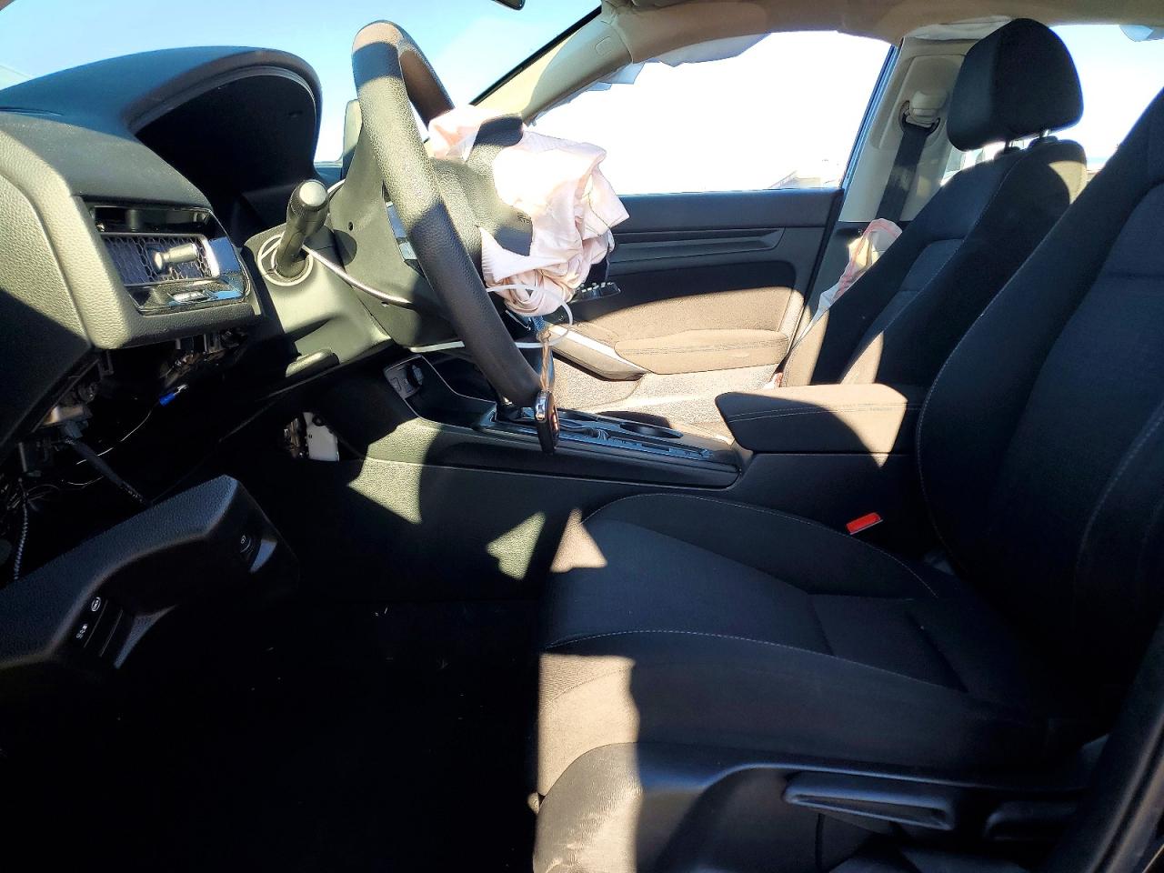 2022 HONDA CIVIC LX photo 7