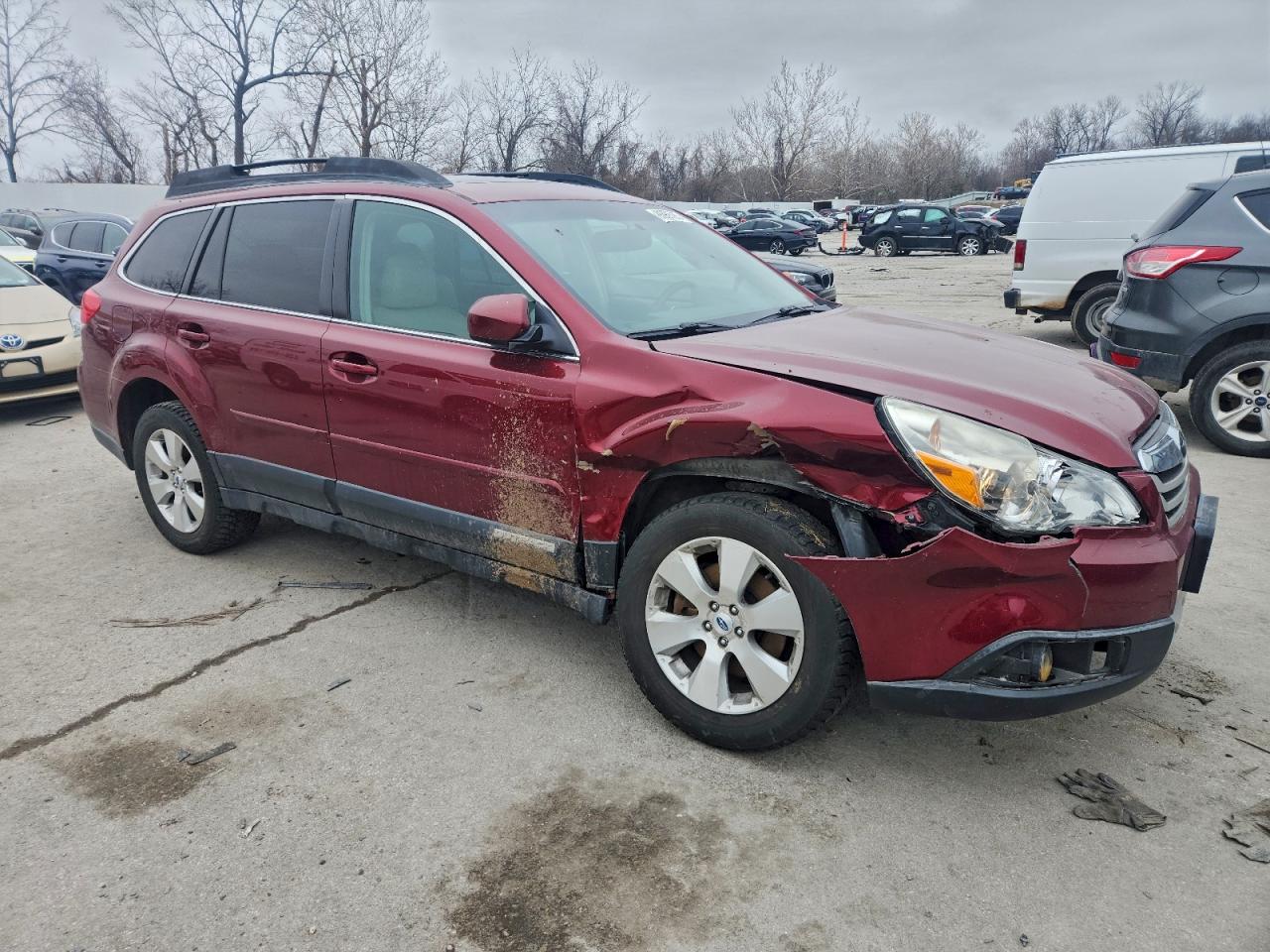 2011 SUBARU OUTBACK photo 4