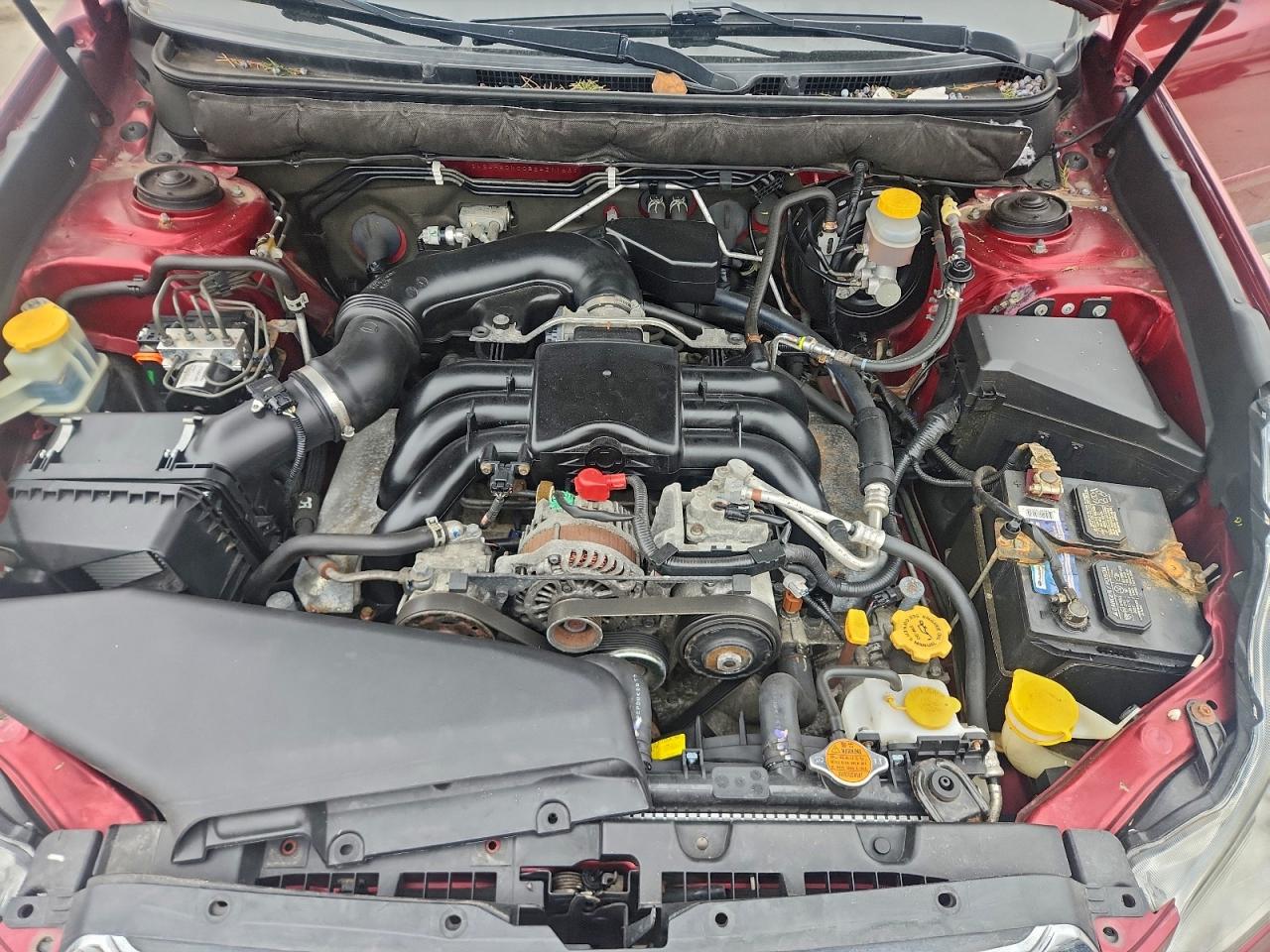 2011 SUBARU OUTBACK photo 12