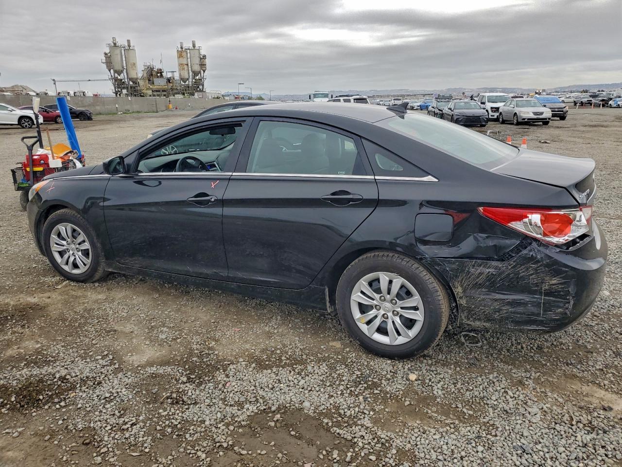 2011 HYUNDAI SONATA GLS photo 2