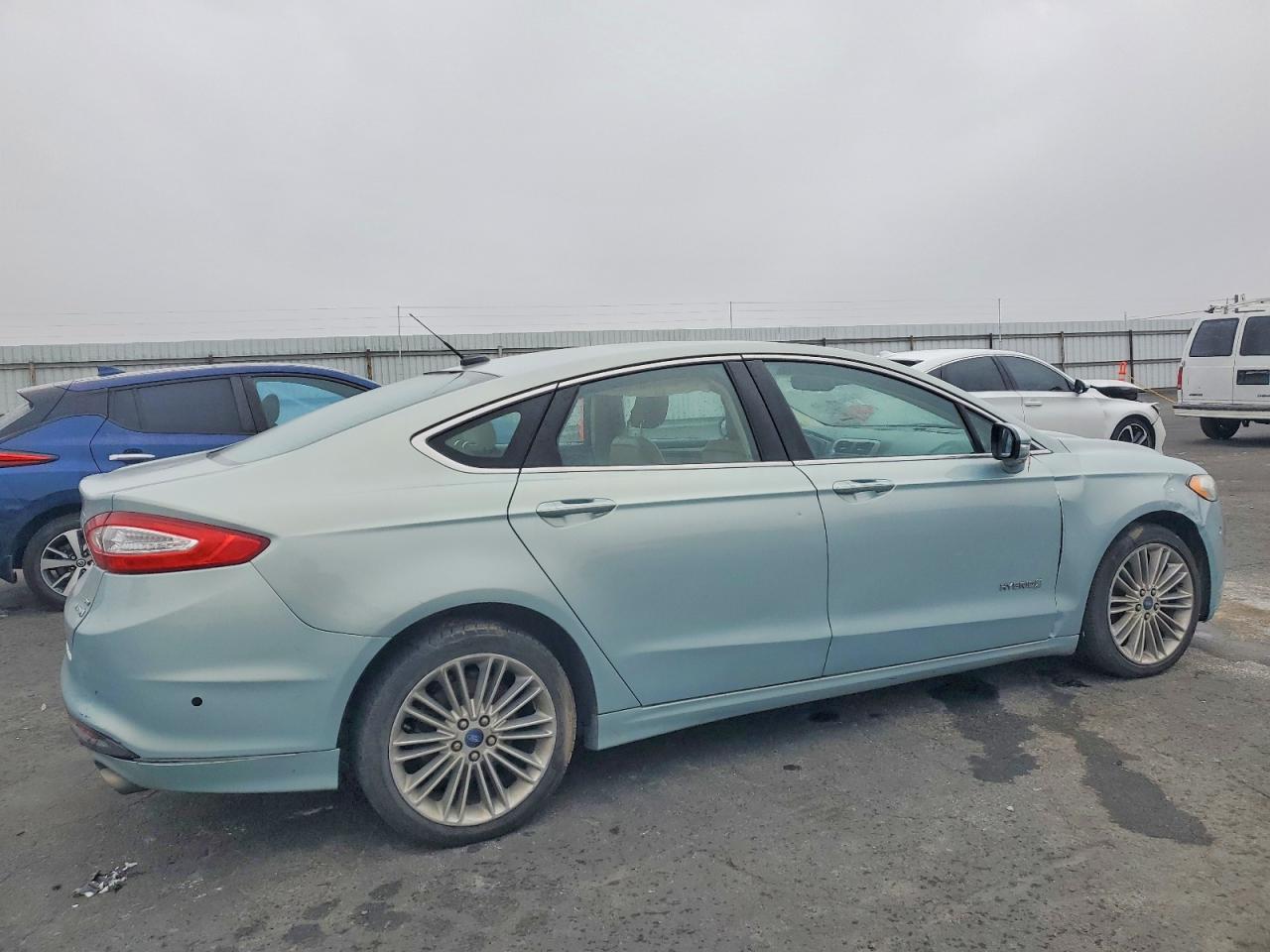 2013 FORD FUSION SE HYBRID photo 3