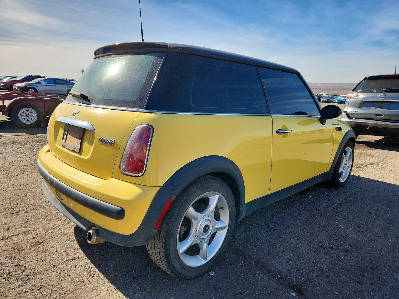 2003 MINI COOPER photo 3