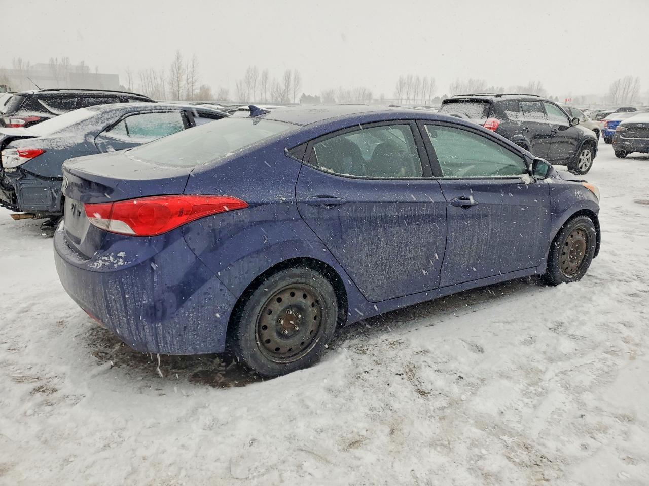 2013 HYUNDAI ELANTRA GLS photo 3