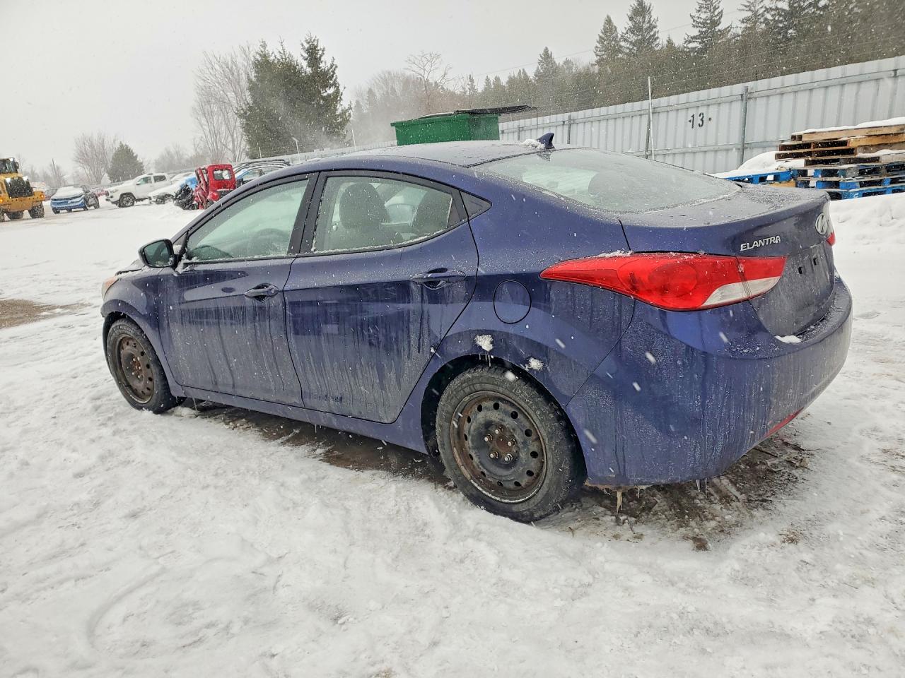 2013 HYUNDAI ELANTRA GLS photo 2