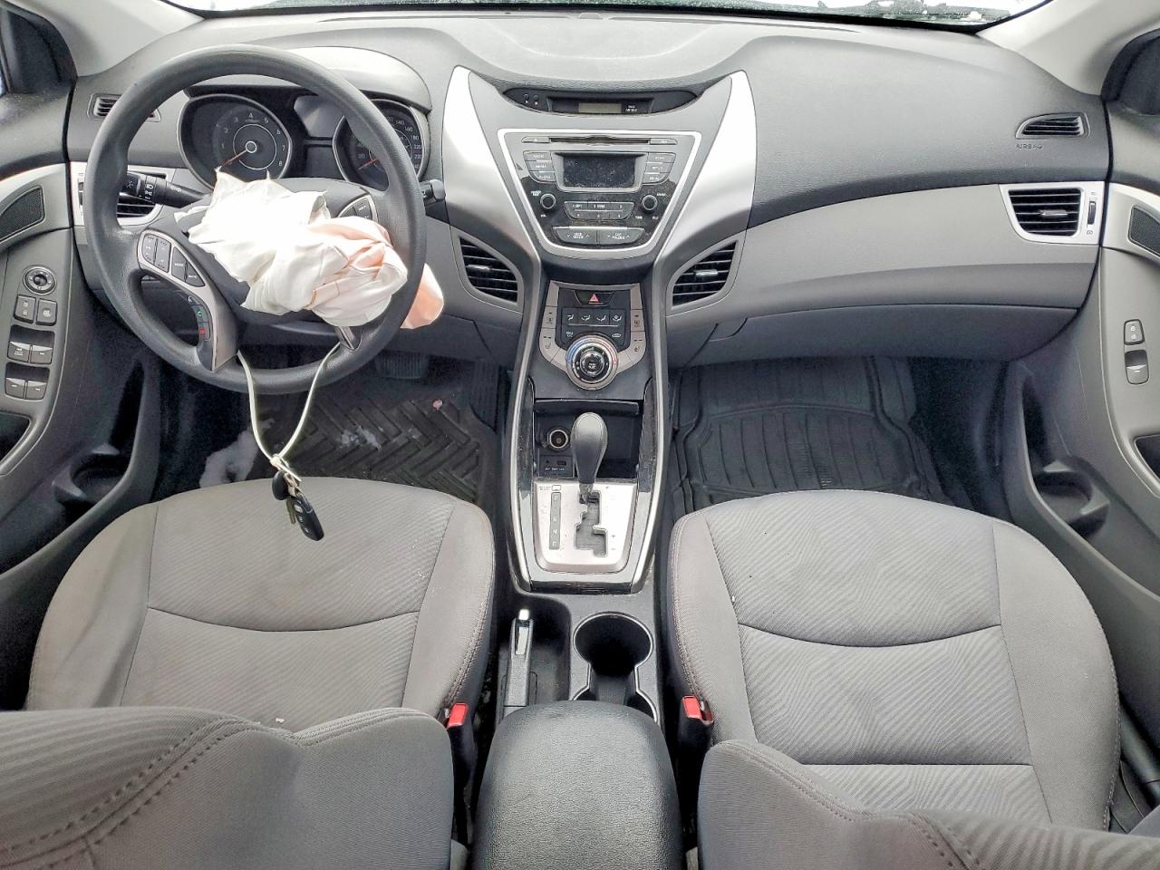 2013 HYUNDAI ELANTRA GLS photo 8