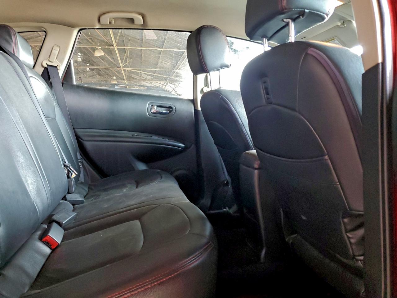 2013 NISSAN ROGUE S photo 11