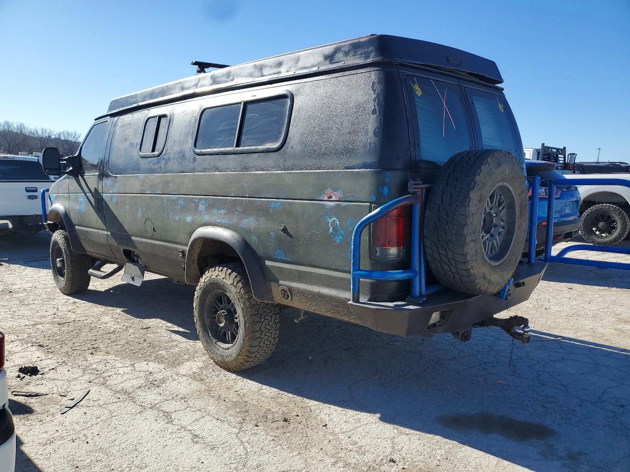 2011 FORD ECONOLINE - RV photo 2
