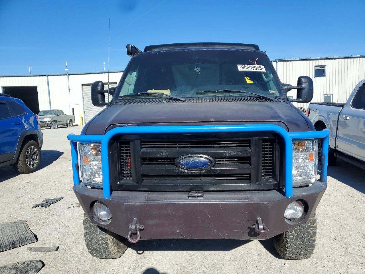 2011 FORD ECONOLINE - RV photo 5