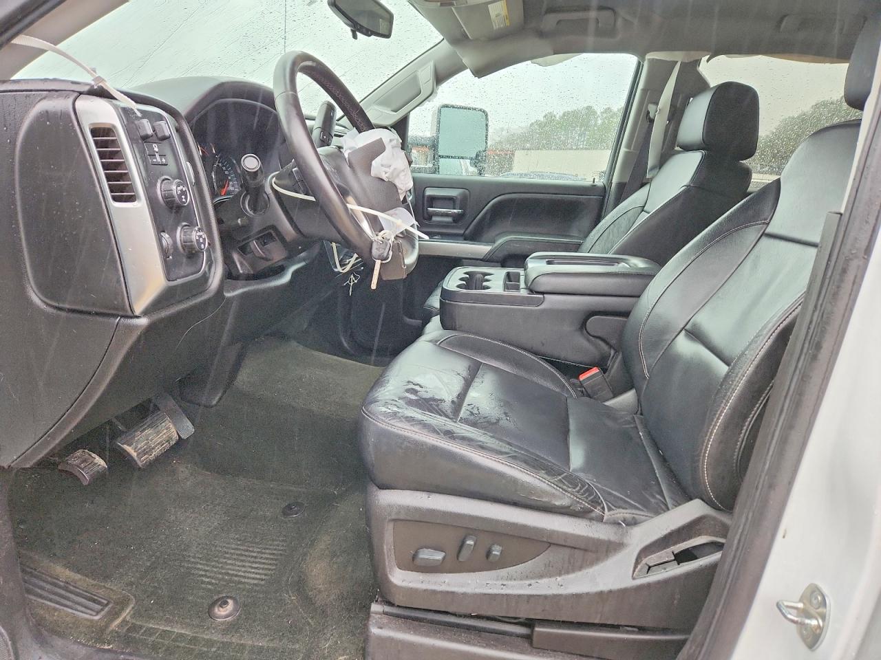 2017 CHEVROLET SILVERADO K1500 LT photo 7