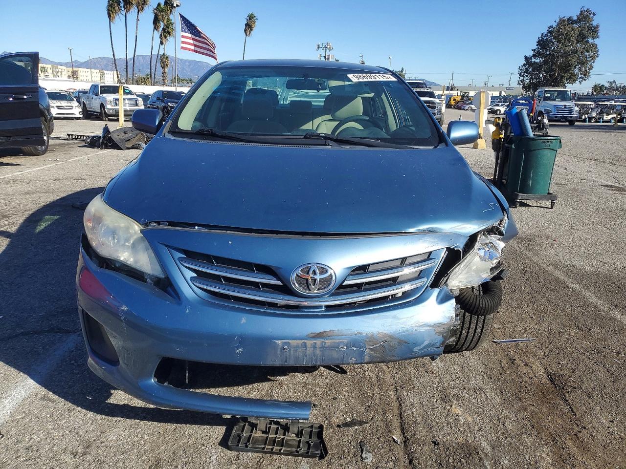 2013 TOYOTA COROLLA BASE photo 5