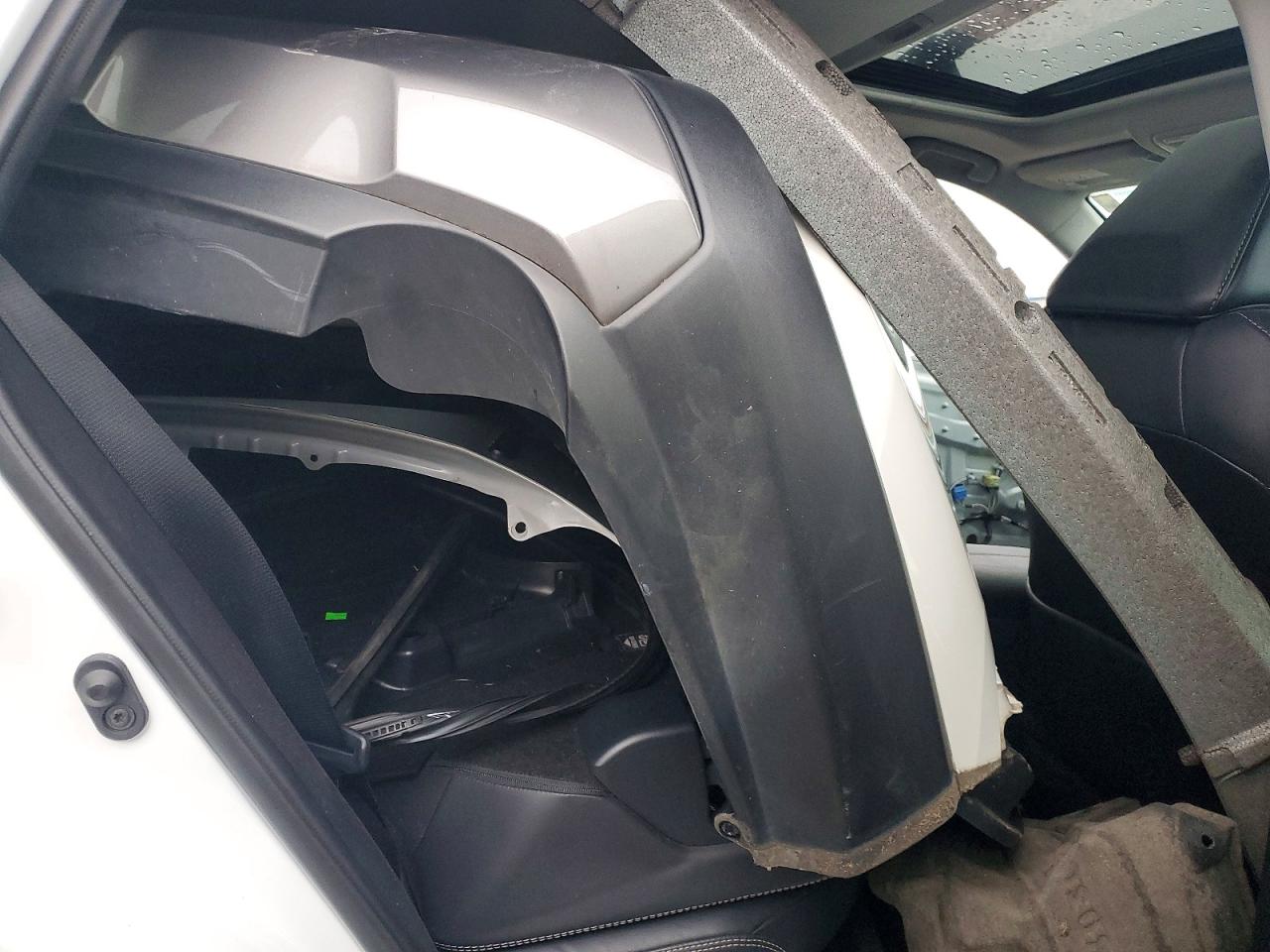 2019 TOYOTA RAV4 LIMITED photo 11