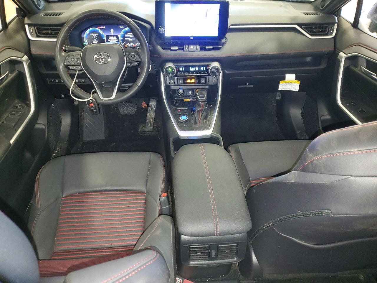2024 TOYOTA RAV4 PRIME XSE photo 8