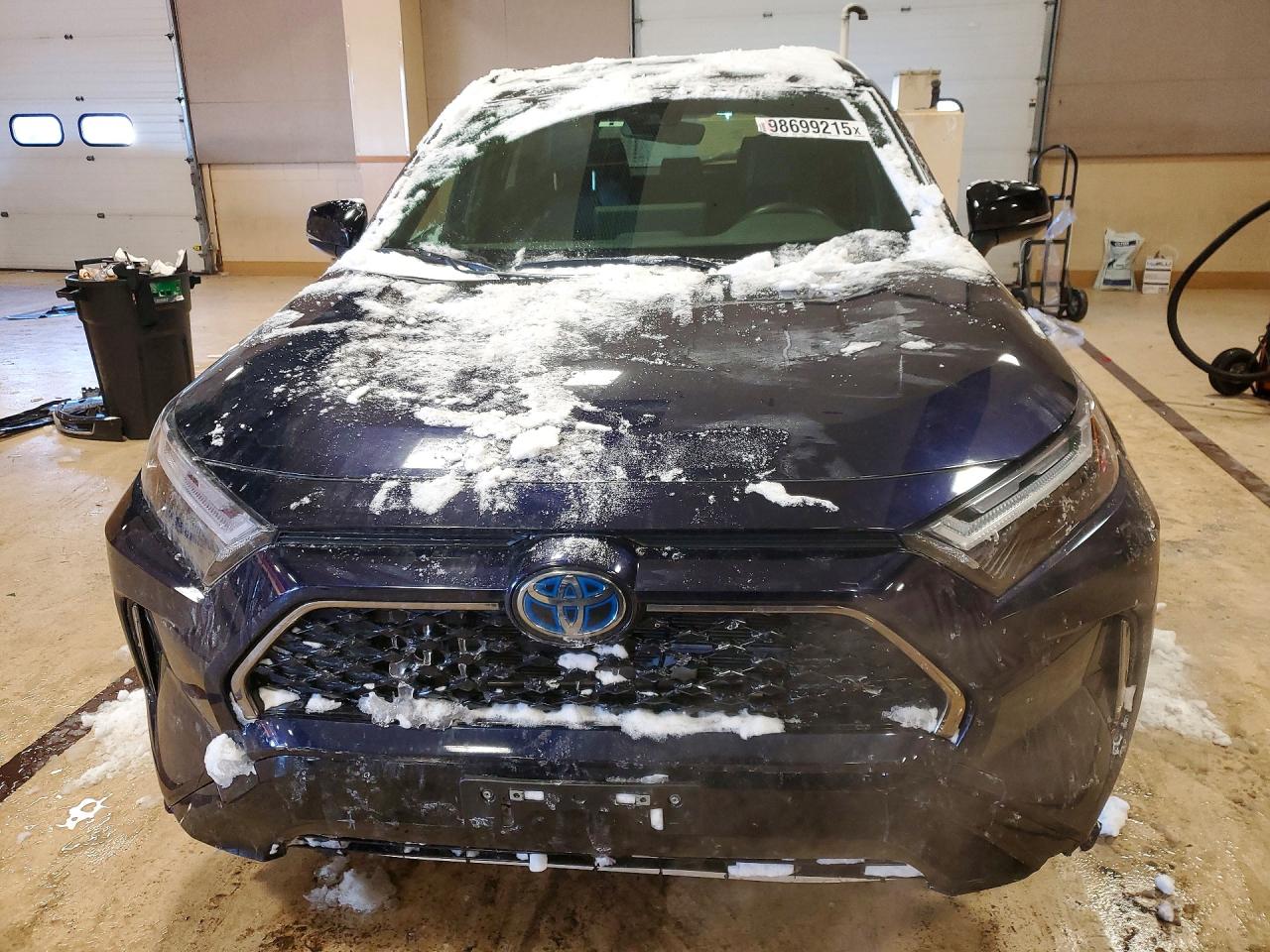 2024 TOYOTA RAV4 PRIME XSE photo 5