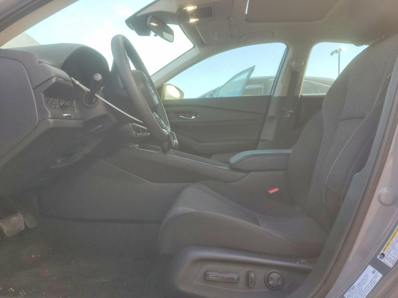 2025 HONDA ACCORD SE photo 7