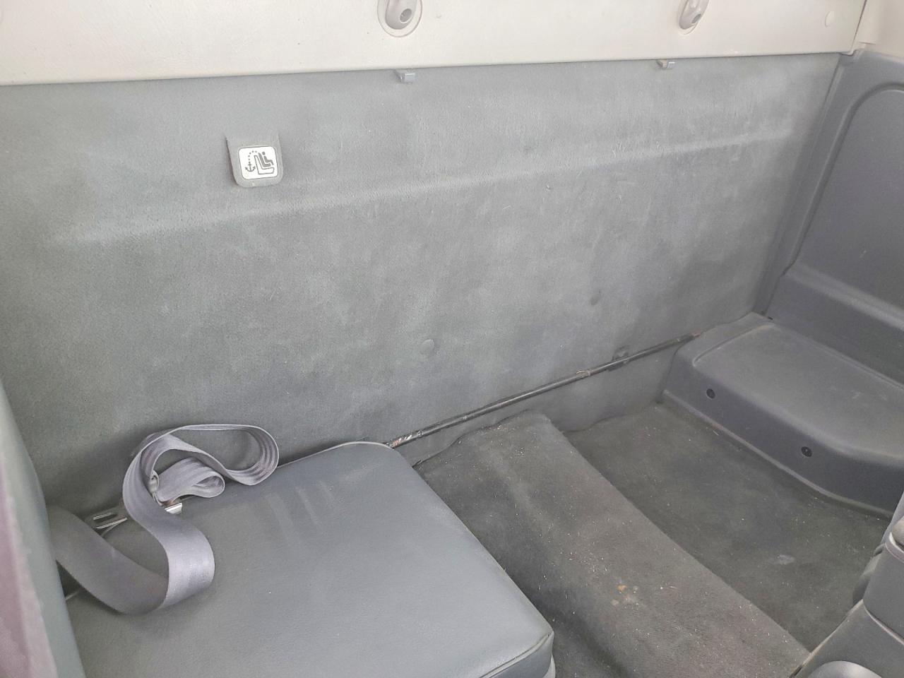 2002 NISSAN FRONTIER photo 10