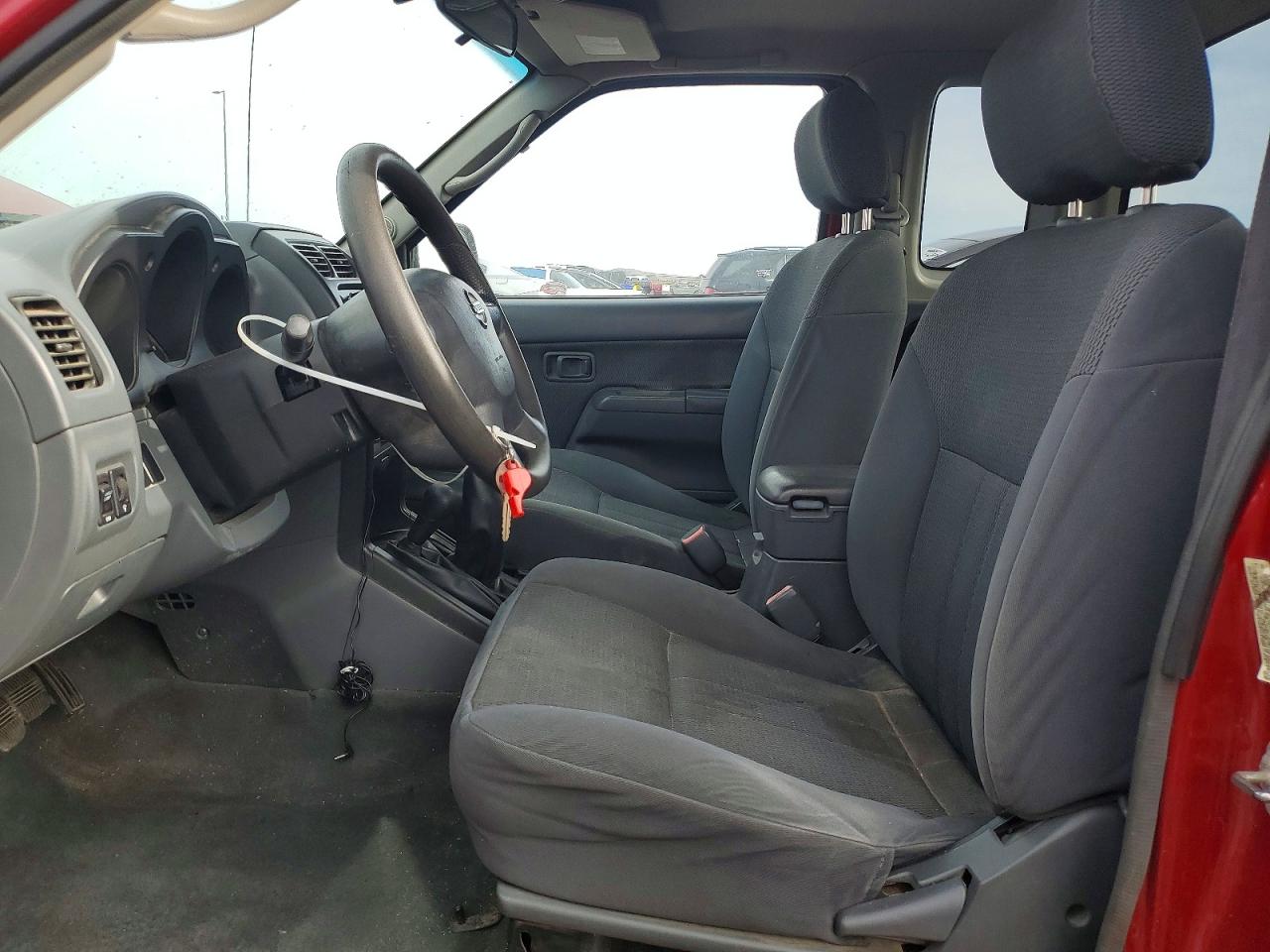 2002 NISSAN FRONTIER photo 7